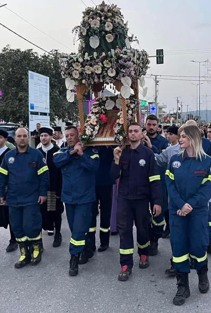 Περιφορά εικόνας Ι.Ν. Αγίου Κωνσταντίνου και Ελένης